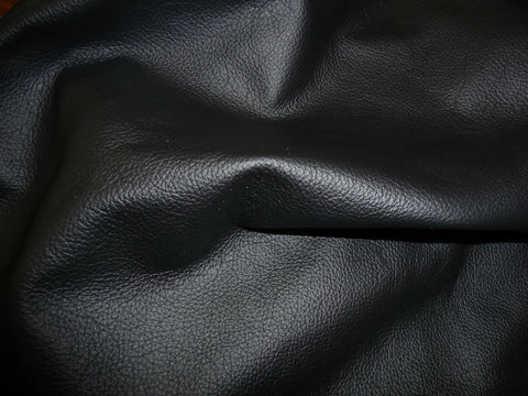 Cowhide top grain leather "Black" 2.5 oz / 1 mm E2885-24